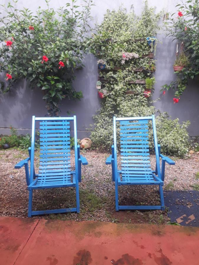 Casa Das Flores ชาปาดา ดอส กิมาไรส์ ภายนอก รูปภาพ